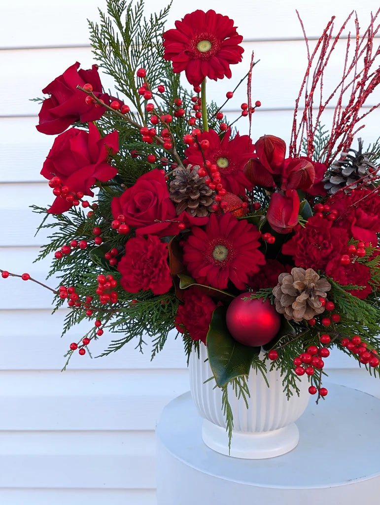 Winter Floral Workshop | Tonal Beauty @ 7PM (Thurs Dec 11th)